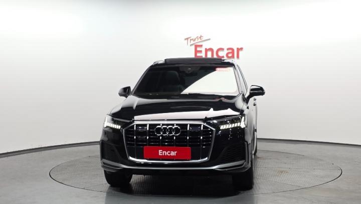 Audi Q7 New 3.0 45 TDI Quattro Premium 4