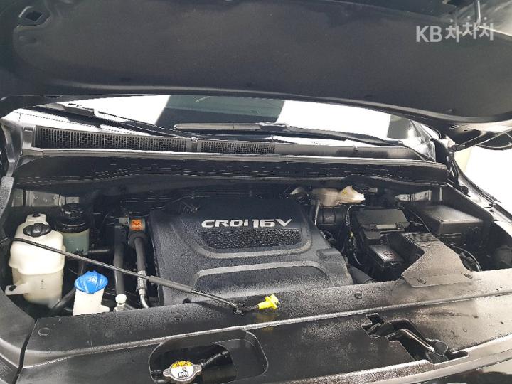 Kia Carnival 2.2 Diesel High Limousine Noblesse 7