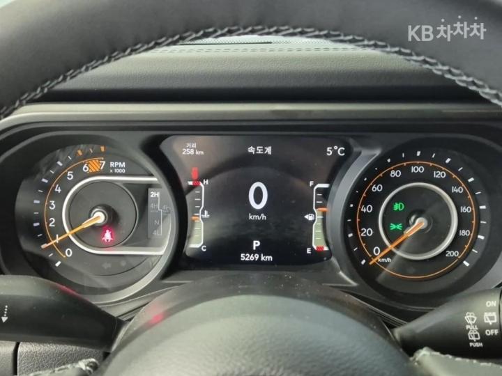 Jeep Wrangler JL 2.0 Rubicon 4 Duo Base Type 7