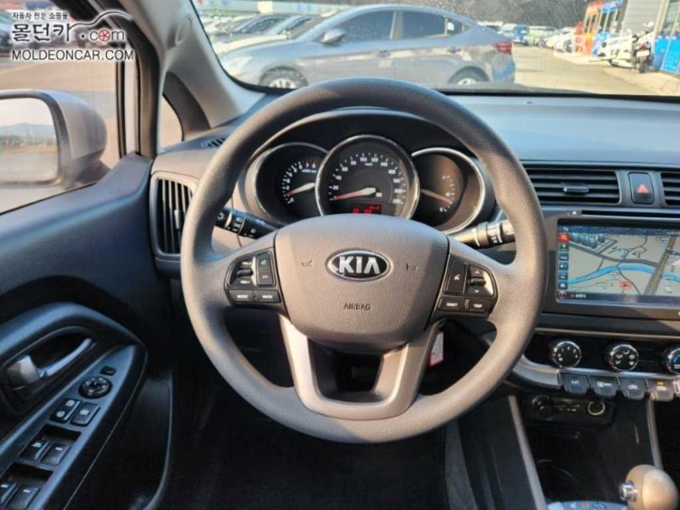 2012 - kia pride