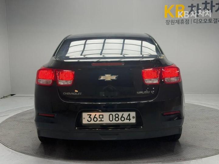 Chevrolet Malibu 2.0 LT Deluxe Pack 6