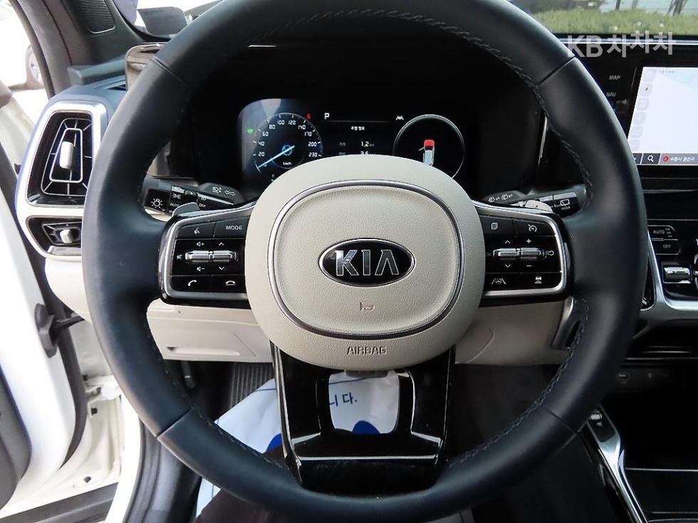 2021 - kia sorento