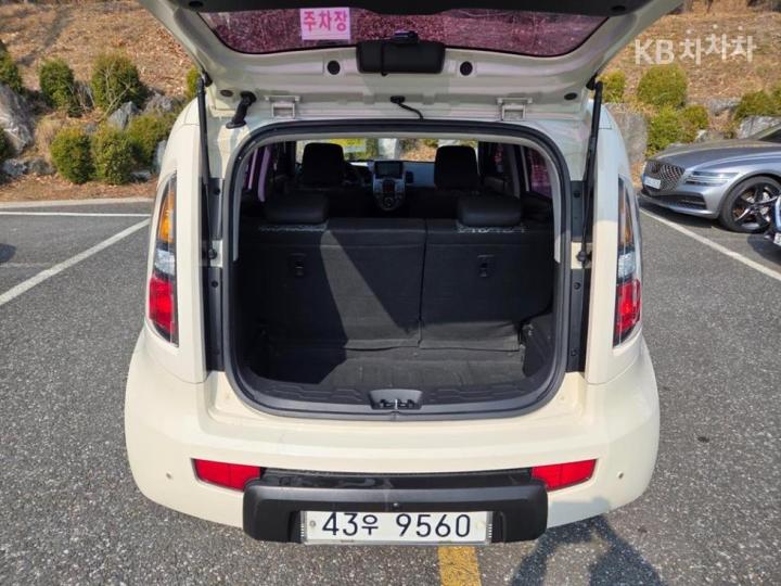 Kia Soul 1.6 U Premium Type 8