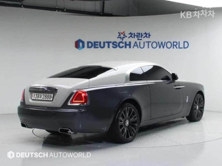 Rolls Royce Wraith 6.6 Base Type 3