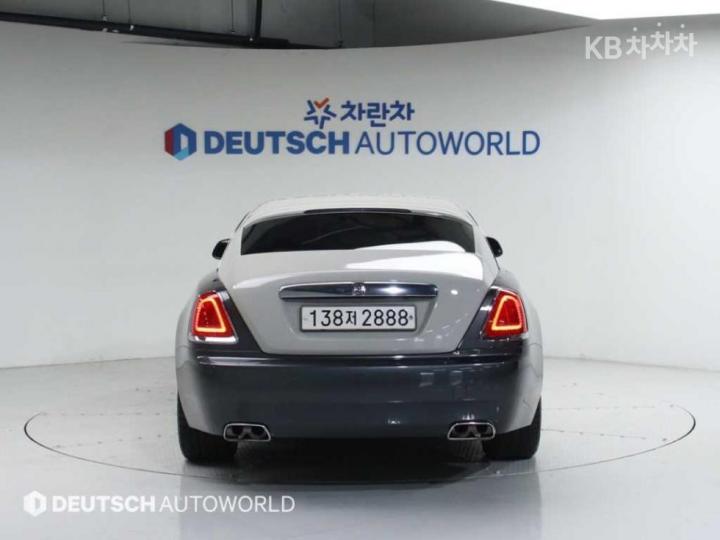 Rolls Royce Wraith 6.6 Base Type 5