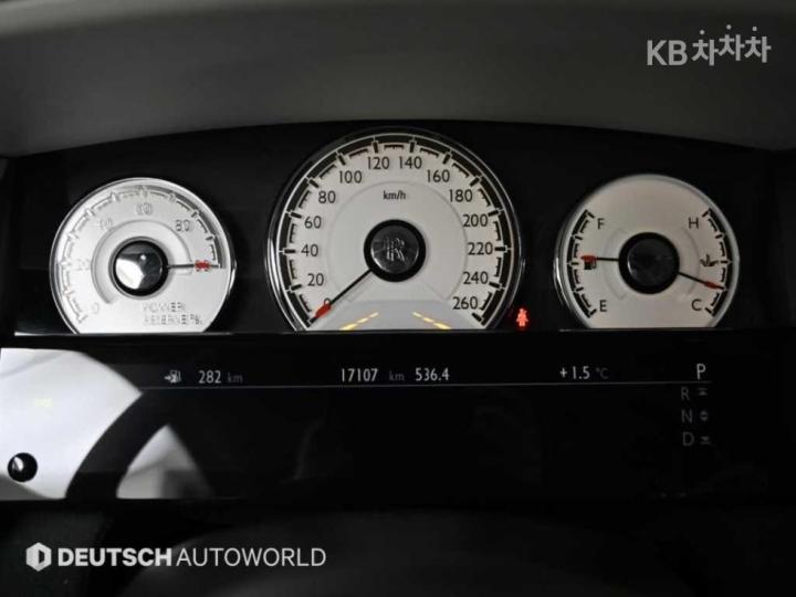 Rolls Royce Wraith 6.6 Base Type 9