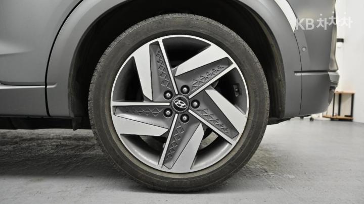 Hyundai Nexo Premium 6