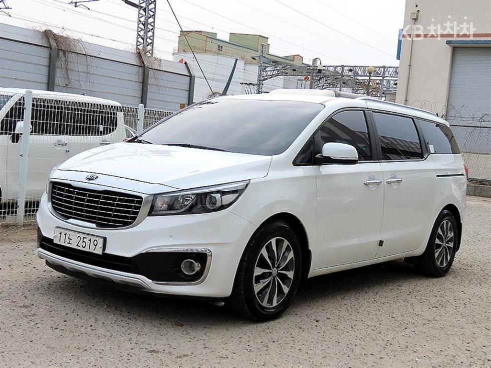 2016 - kia carnival