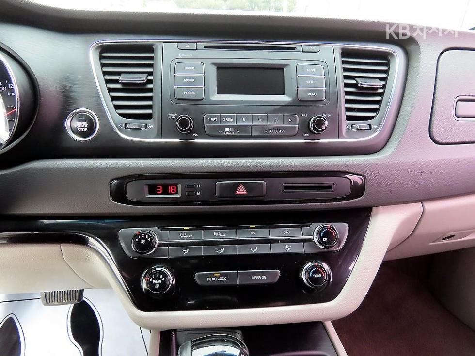 2016 - kia carnival