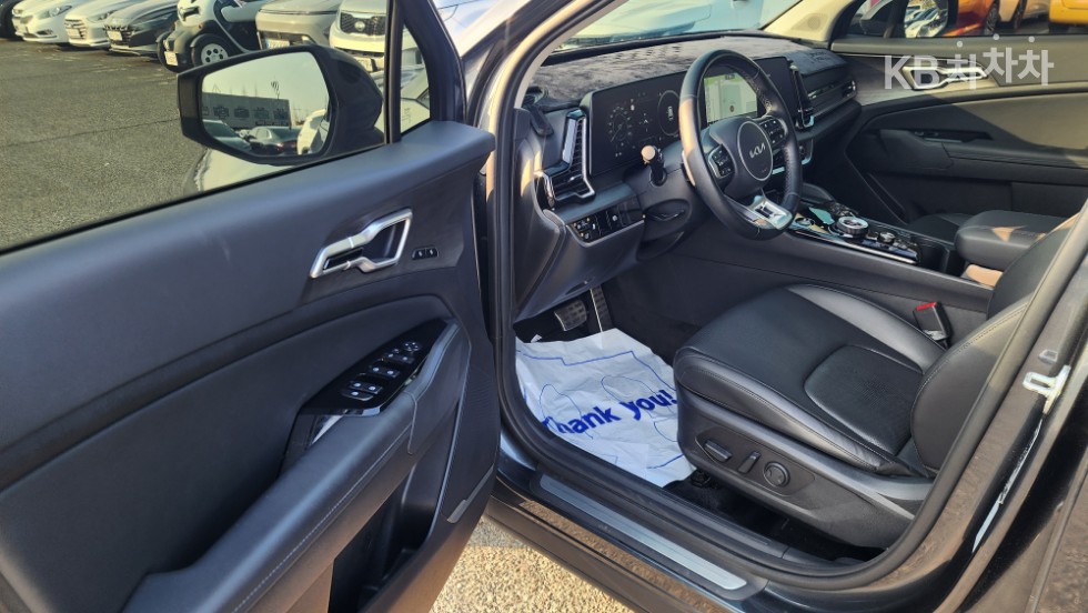 2024 - kia sportage