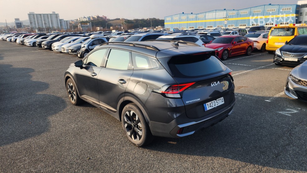 2024 - kia sportage