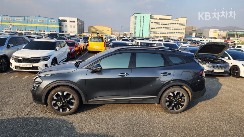 2024 - kia sportage