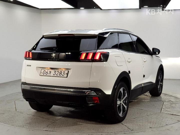Peugeot 3008 1.6 BlueHDi Allure 5