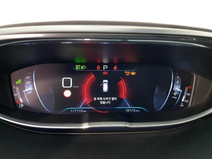 Peugeot 3008 1.6 BlueHDi Allure 8