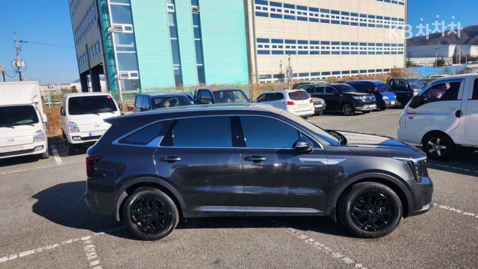2025 - kia sorento