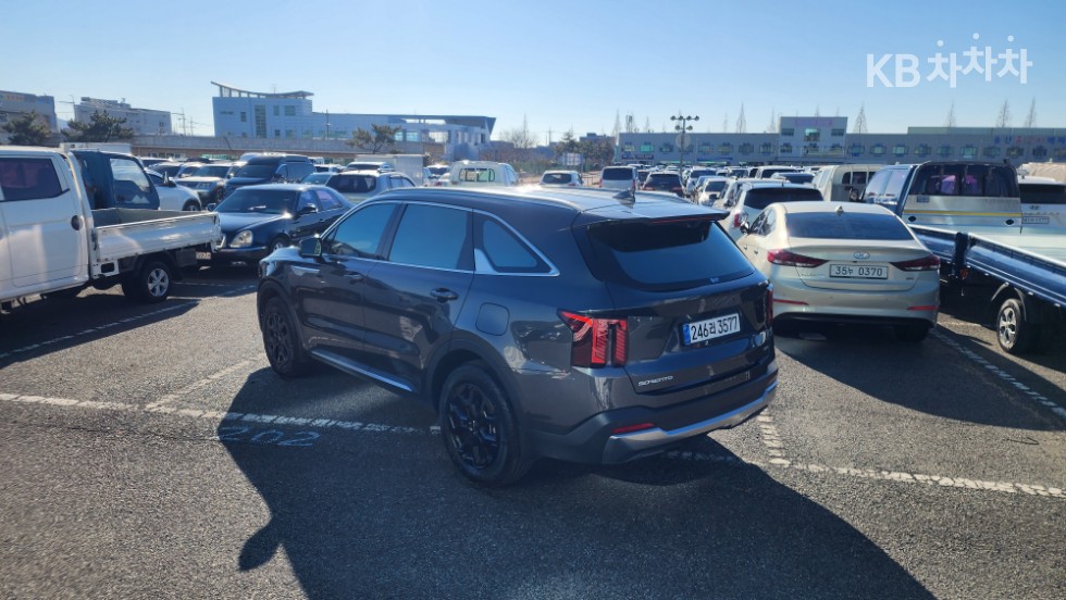 2025 - kia sorento