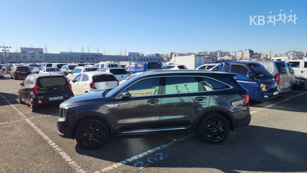 2025 - kia sorento