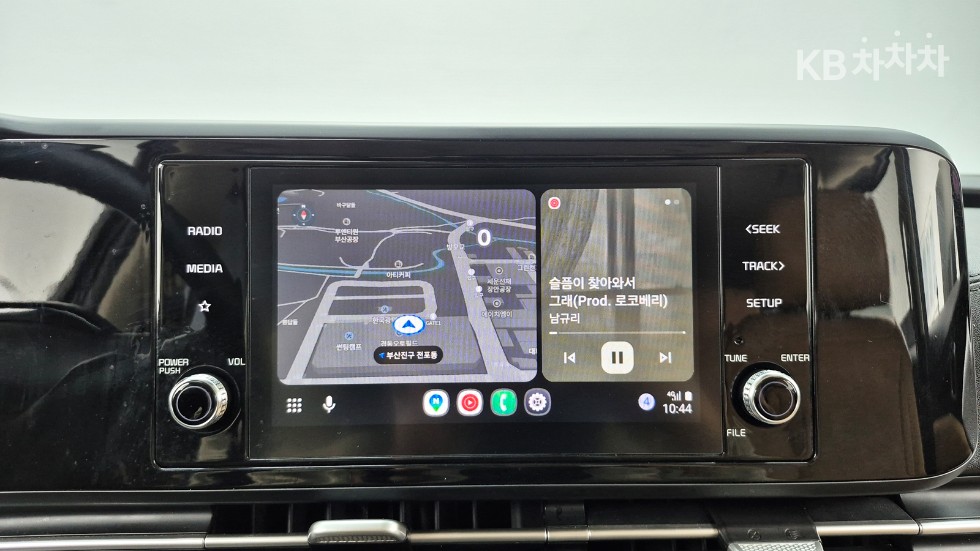 2022 - kia carnival