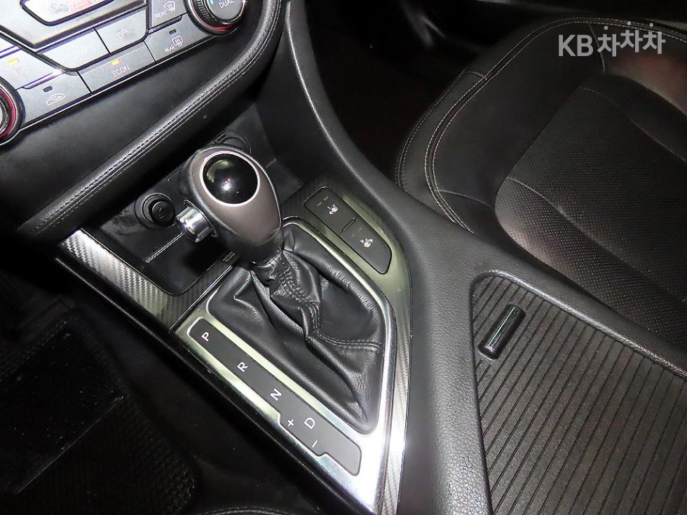 2014 - kia k5
