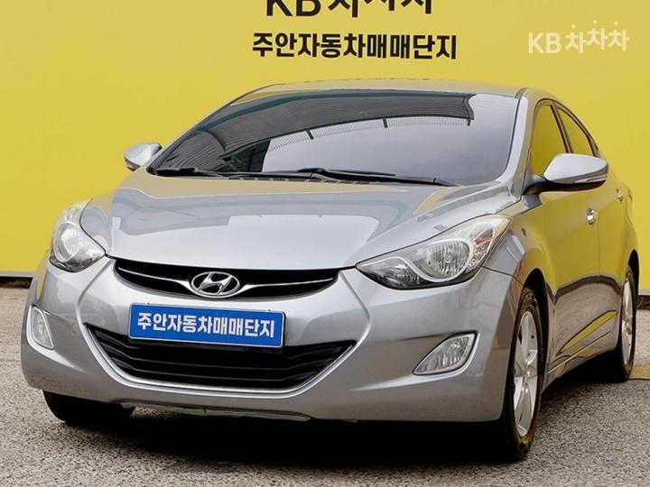 Hyundai Avante MD M16 GDi PREMIER 3