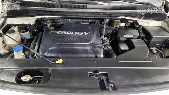 Kia Carnival 2.2 Diesel Limousine VIP 9