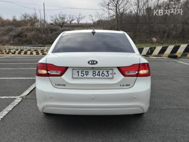 Kia Lotze Advanced LX LPI Top Model 5