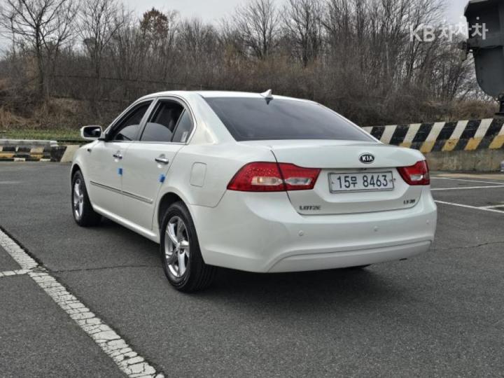 Kia Lotze Advanced LX LPI Top Model 7