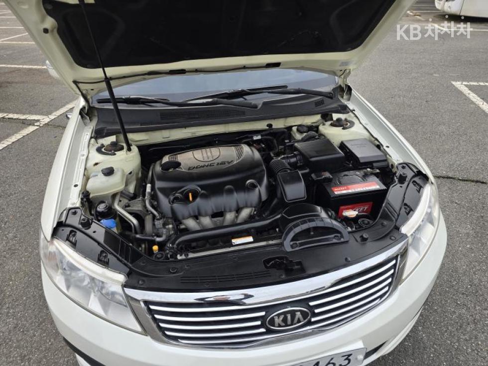 Kia K5 — miniaturë 19
