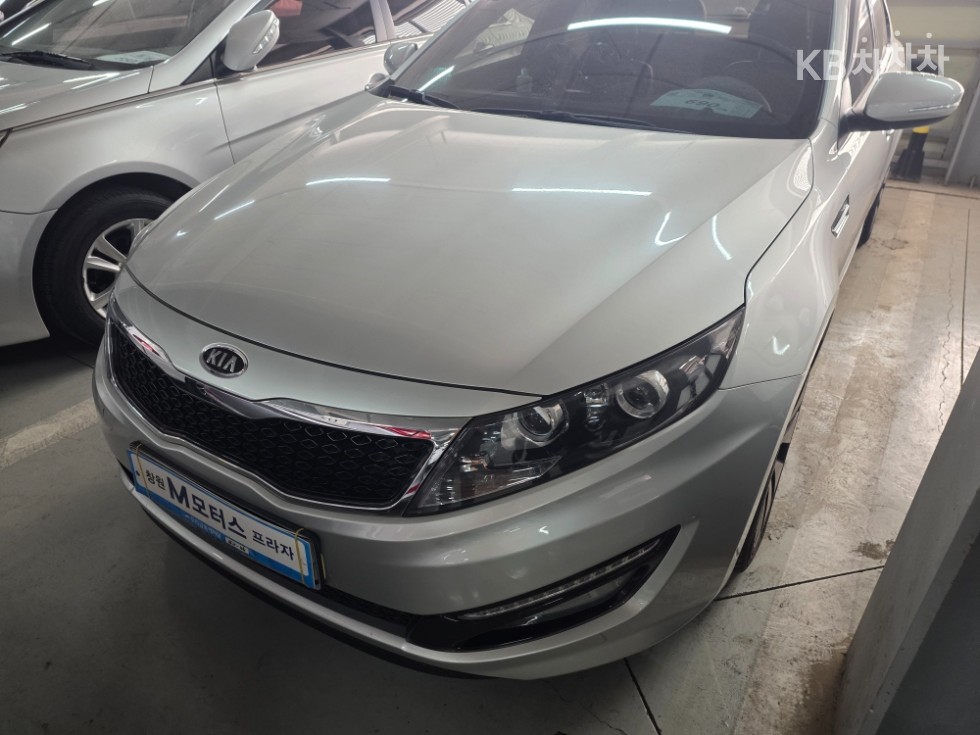 2011 - kia k5