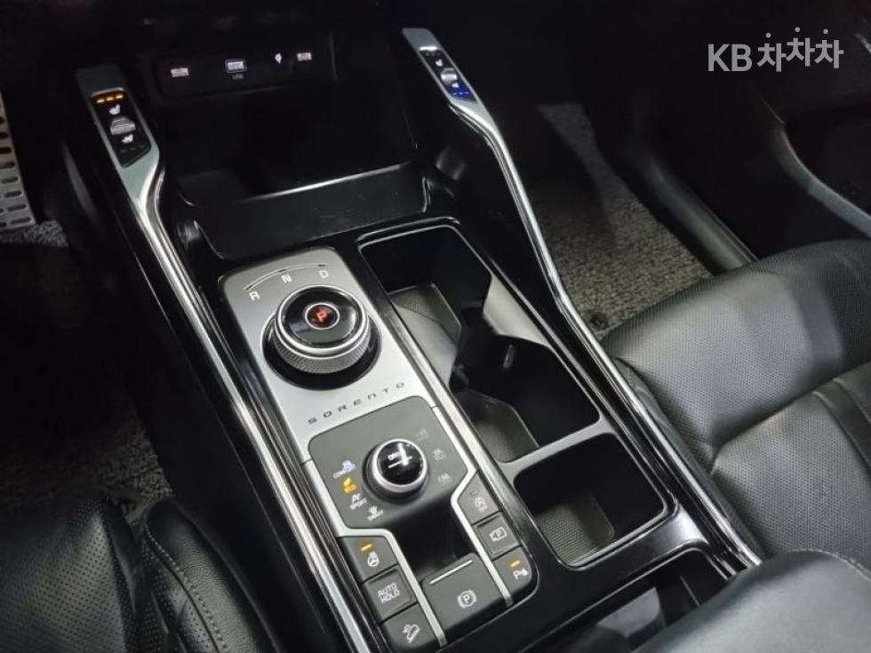 2023 - kia sorento