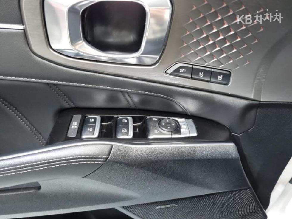 2023 - kia sorento