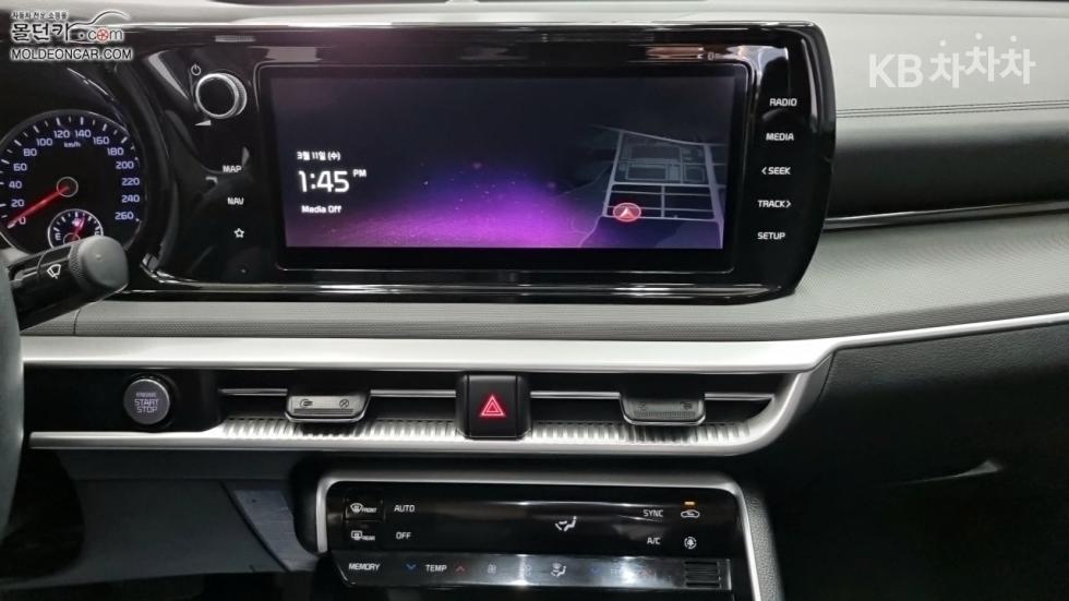 2021 - kia k5