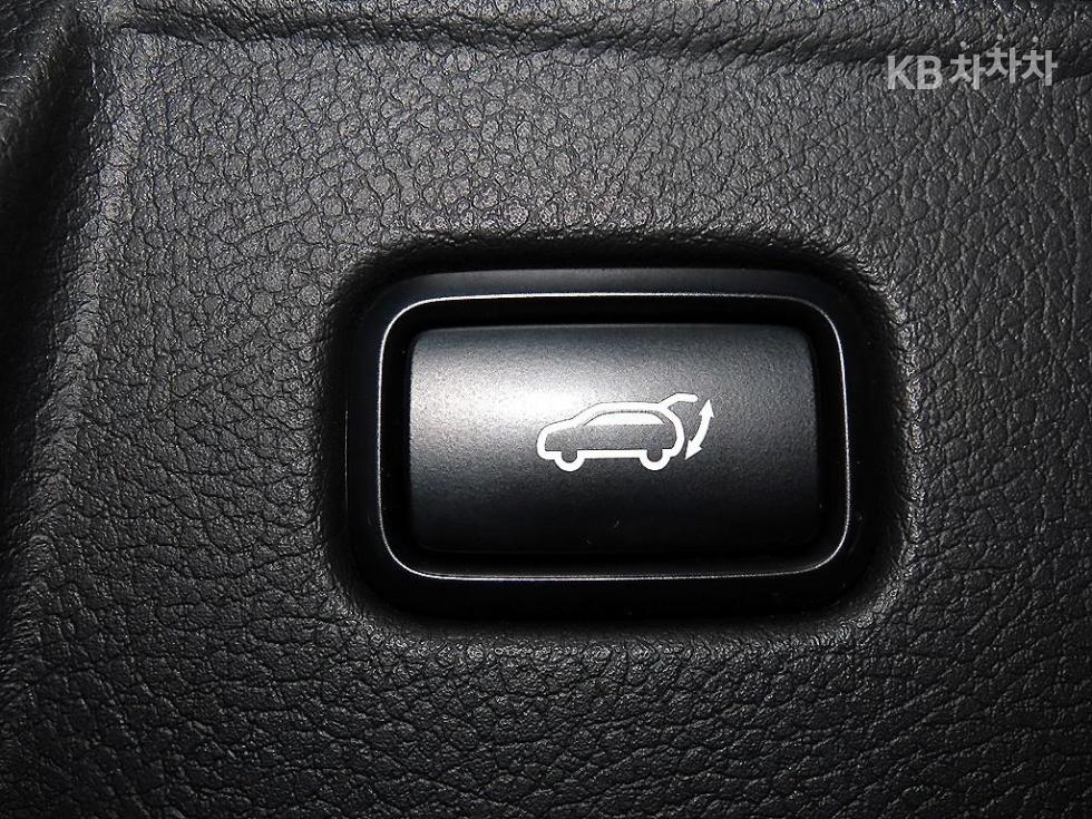 2022 - kia mohave