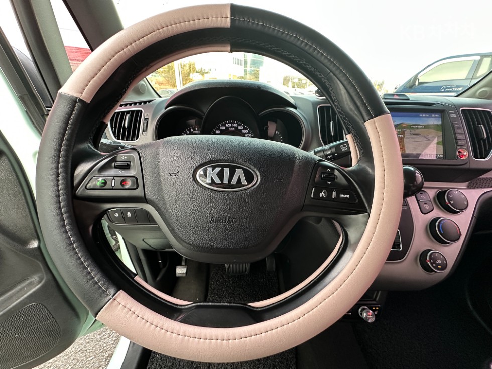 2014 - kia ray