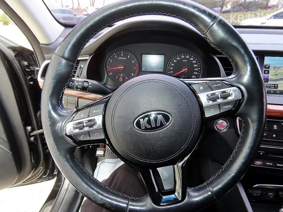 2016 - kia k7