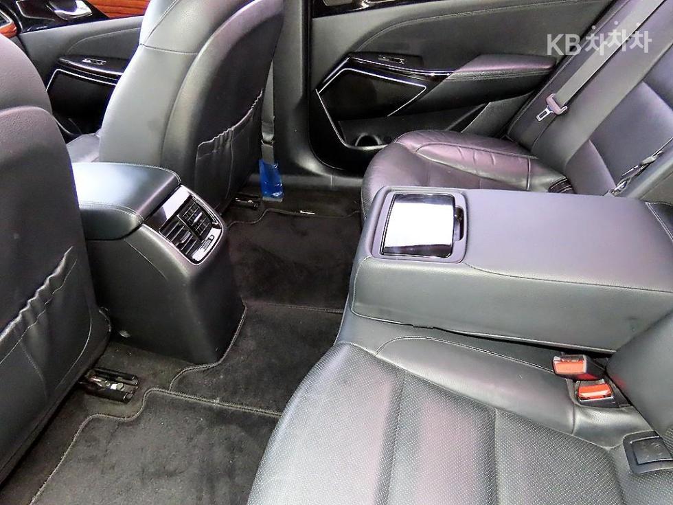 2016 - kia k7