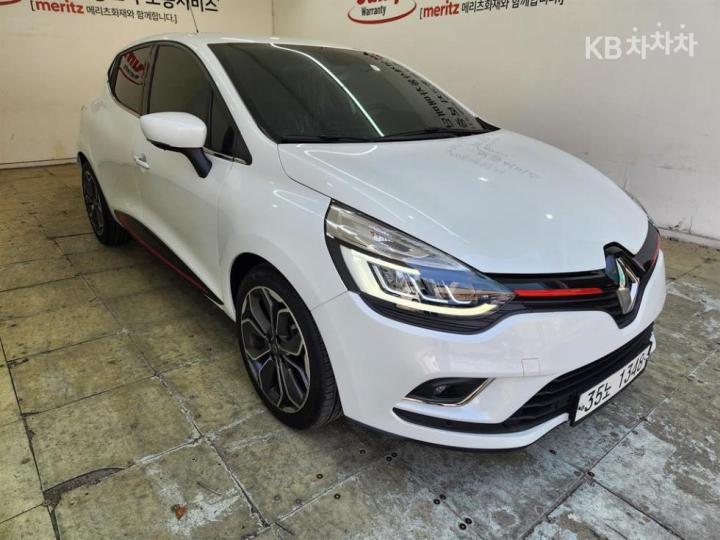 Renault Clio 1.5dci Intense Panoramic 7