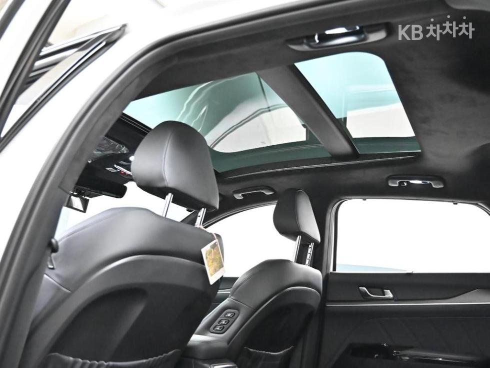 2023 - kia k5