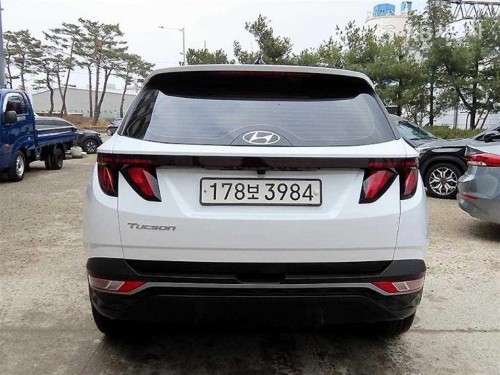 Hyundai Tucson The NX4 Diesel 2.0 2WD Modern 5