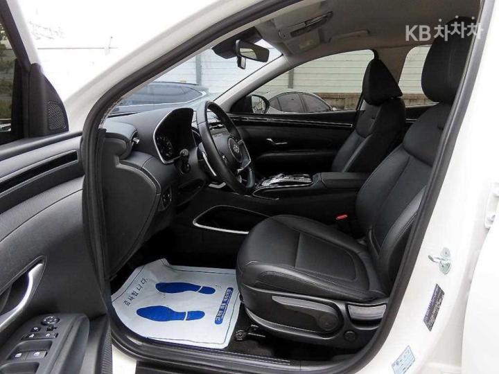 Hyundai Tucson The NX4 Diesel 2.0 2WD Modern 6