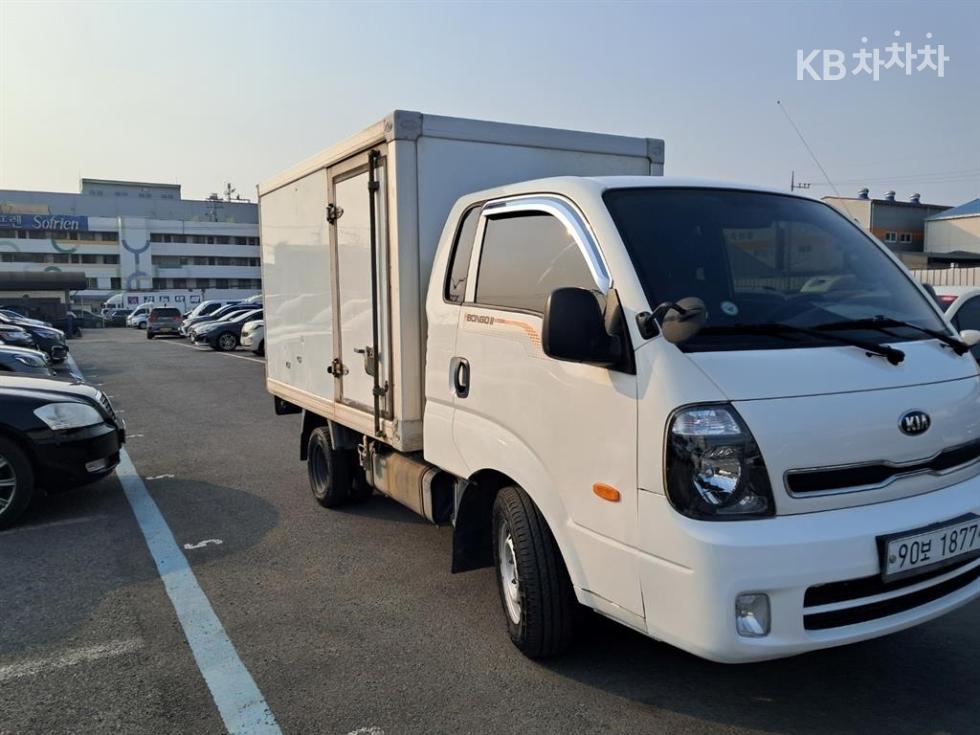 2013 - kia bongo iii