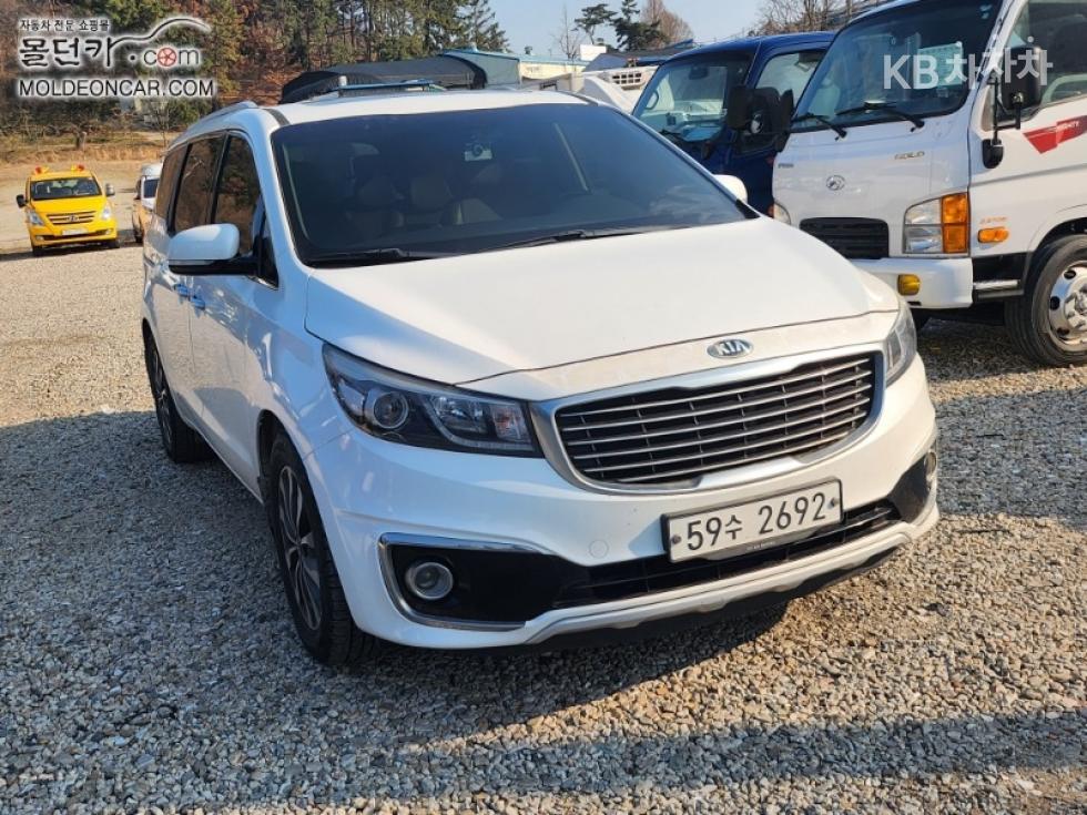 2015 - kia carnival