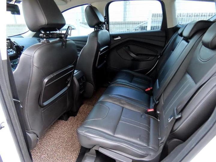 Ford Kuga 2.0 Trend 7