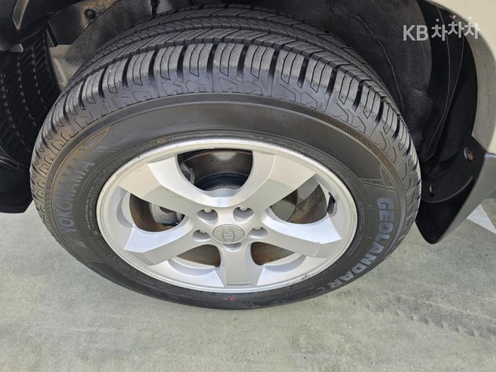 2010 - kia sportage