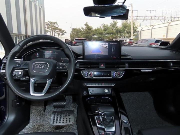 Audi A4 B9 40 TDI Quattro Premium 8