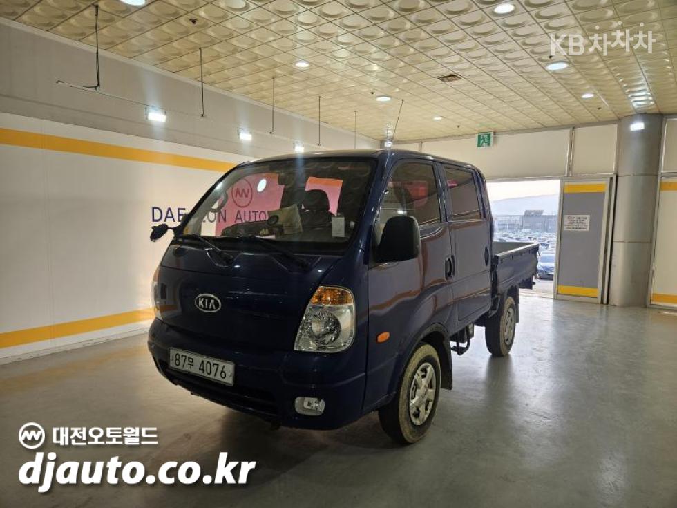 2010 - kia bongo iii
