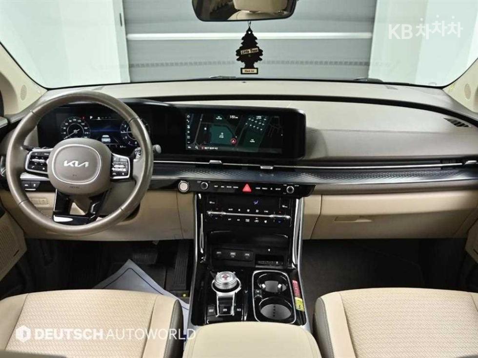 2023 - kia carnival