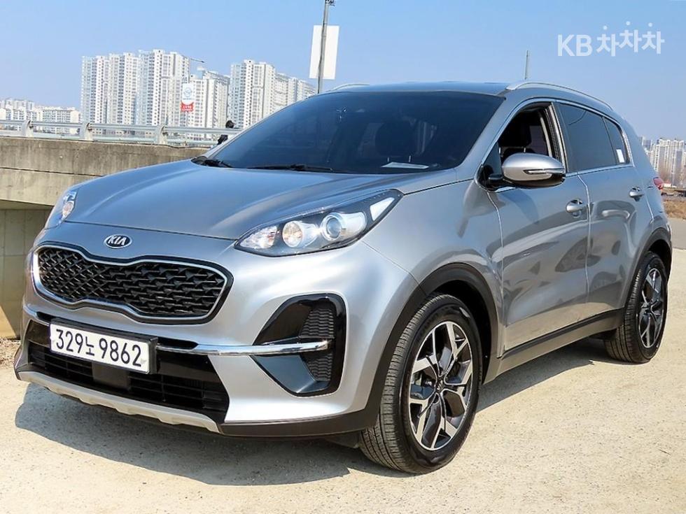 2020 - kia sportage
