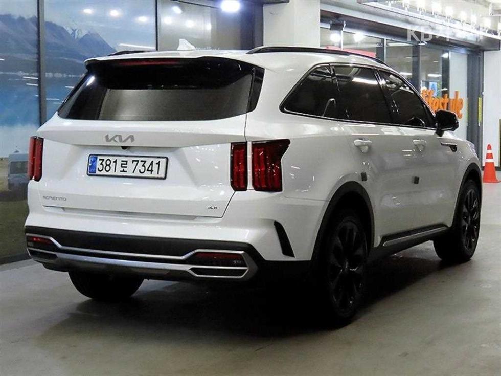 2023 - kia sorento