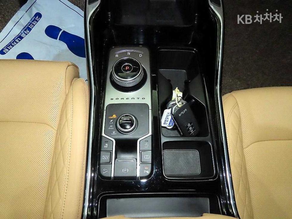 2023 - kia sorento